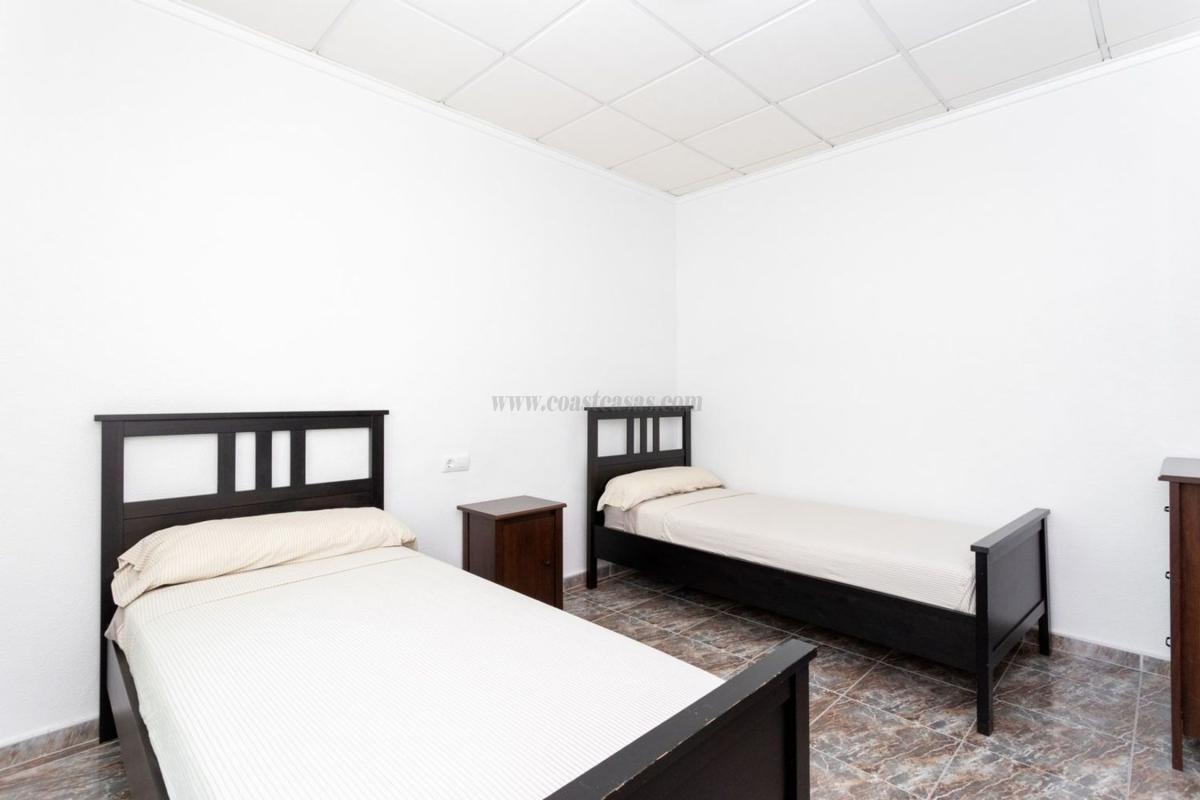 Venta de  en Los Montesinos