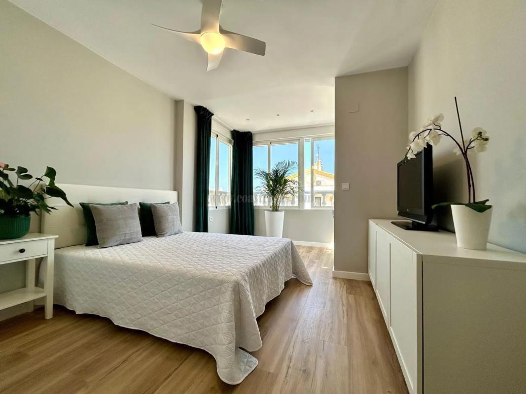 Venta de villa en Orihuela