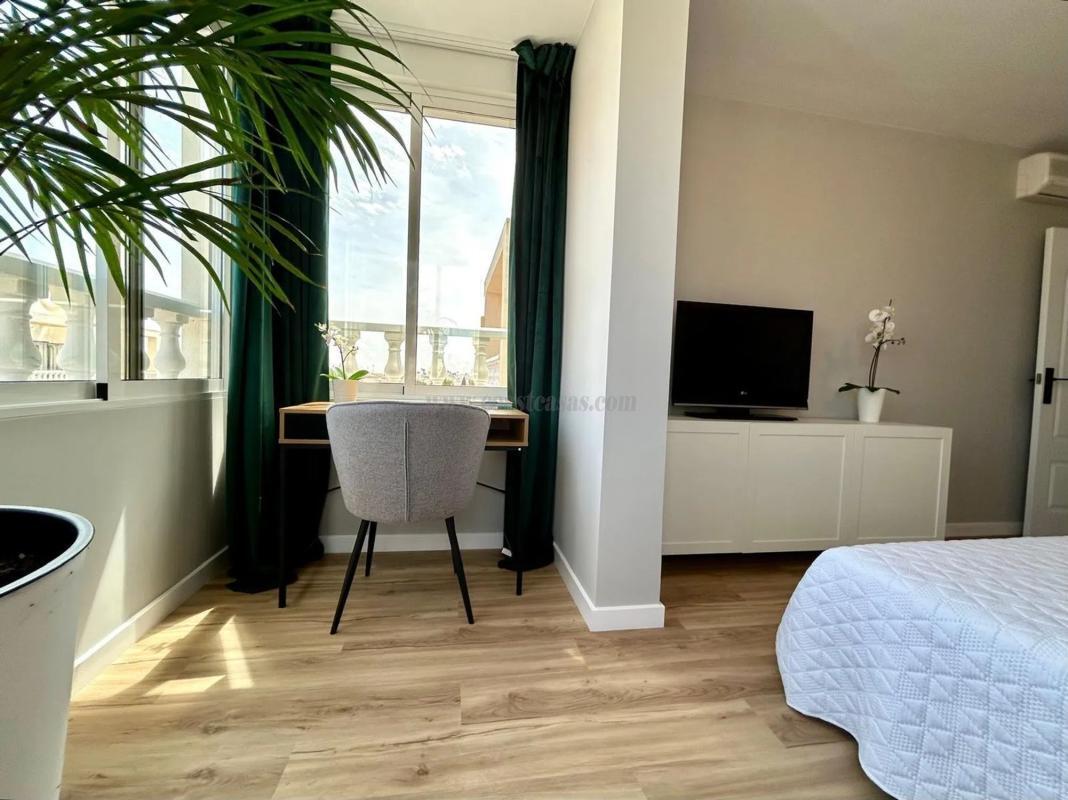 Venta de villa en Orihuela