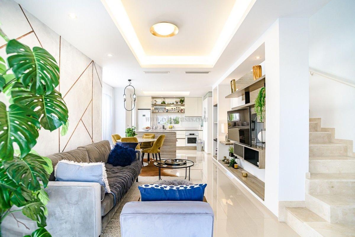 Venta de villa en Rojales