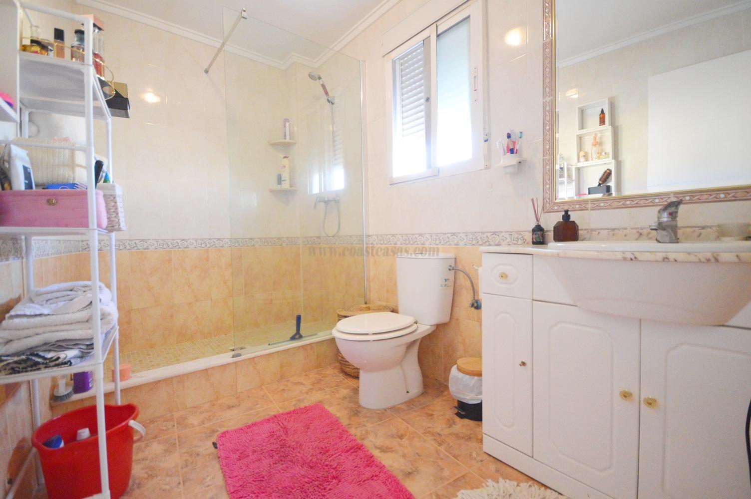 Venta de chalet en Orihuela Costa