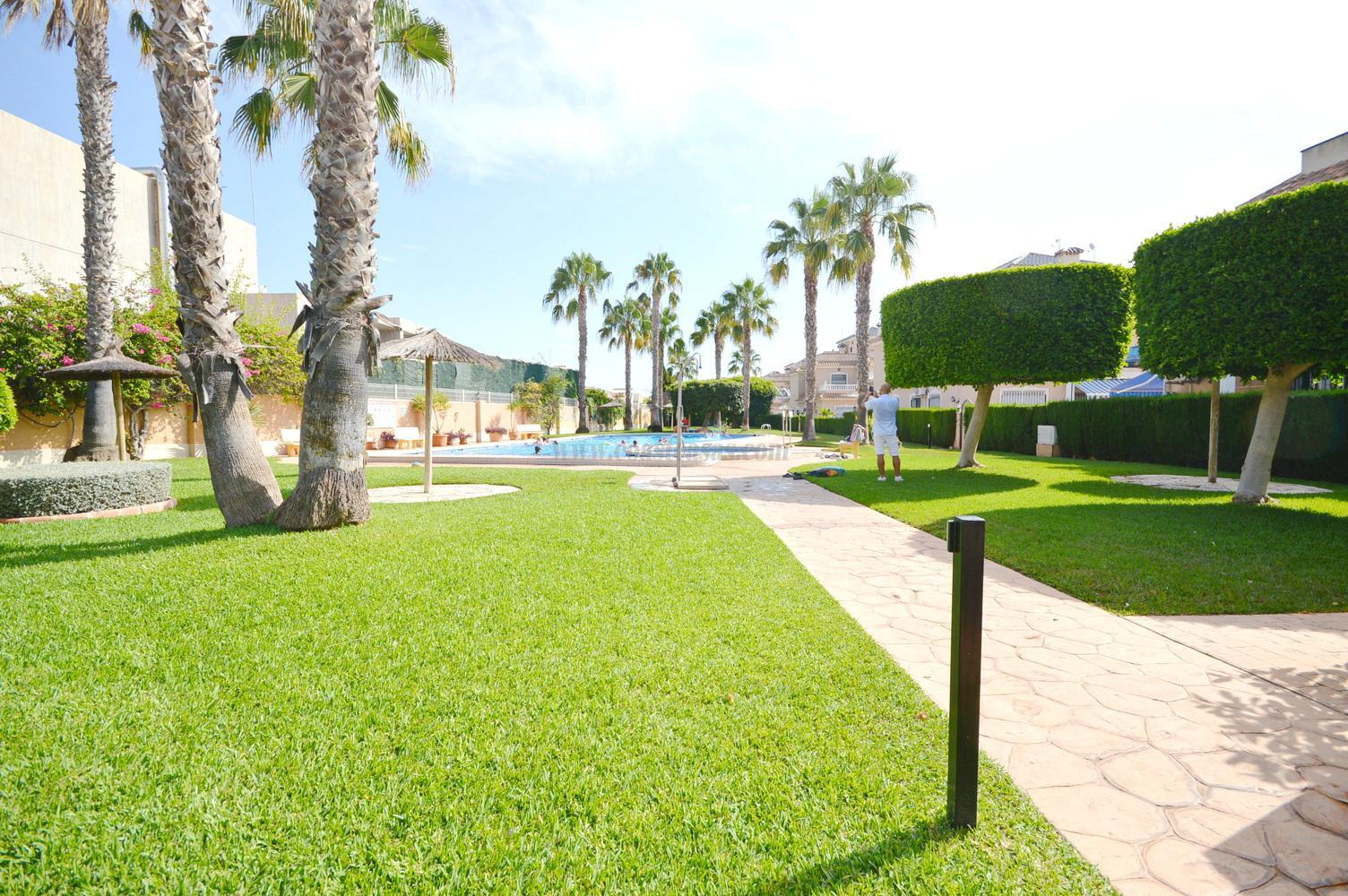 Venta de chalet en Orihuela Costa