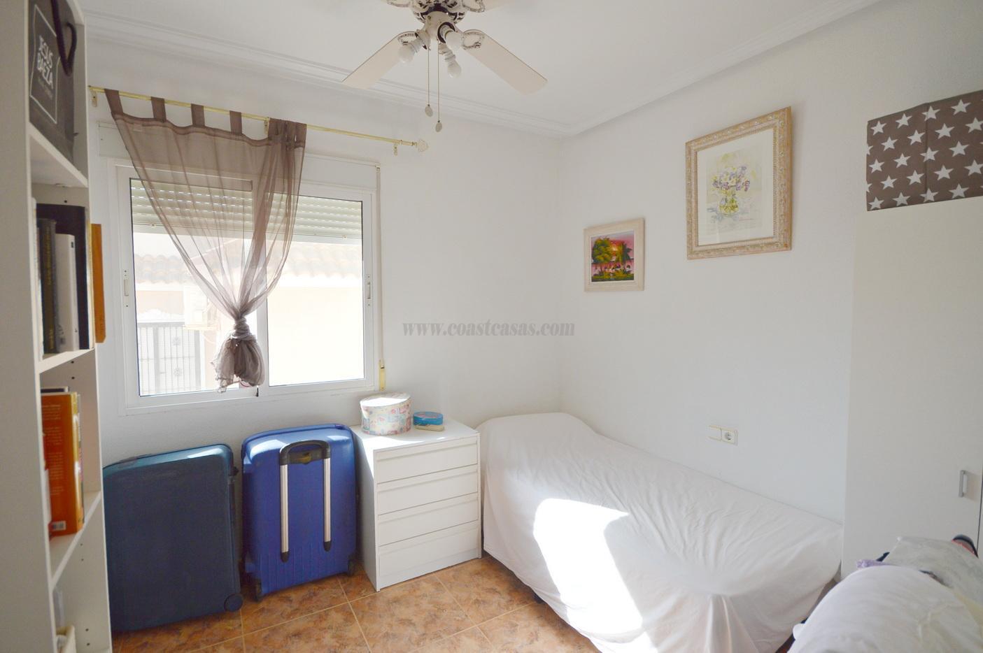 Venta de chalet en Orihuela Costa