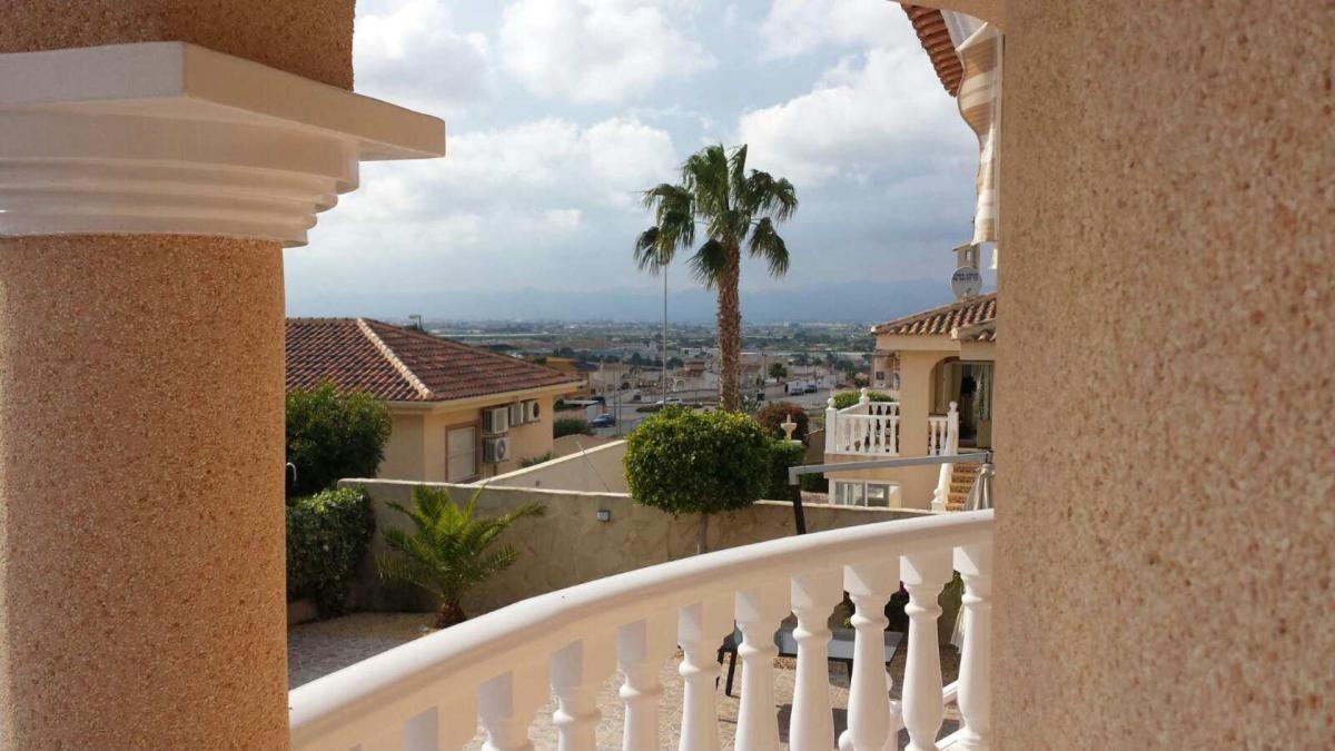 Venta de villa en Rojales