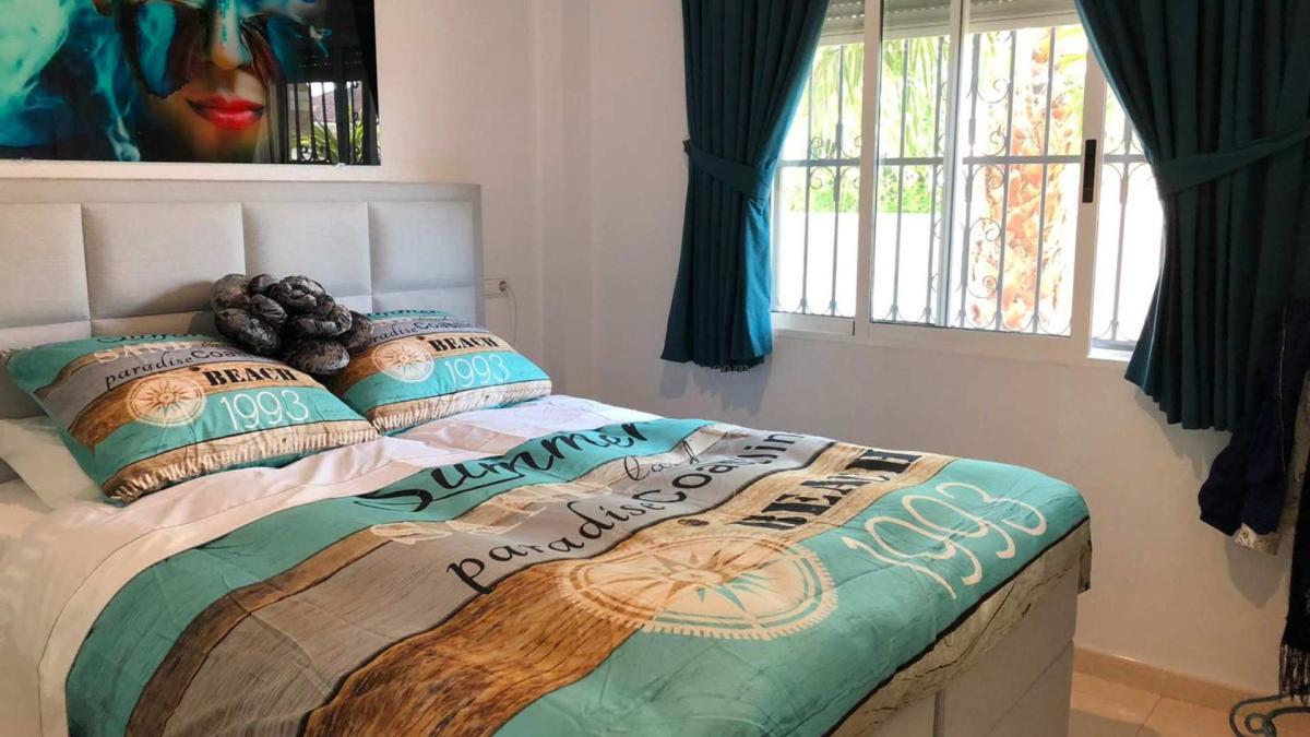 Venta de villa en Rojales