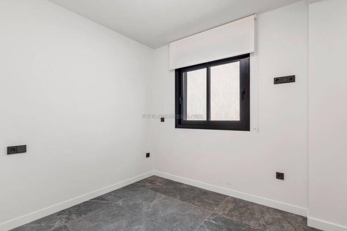Venta de villa en Pilar de la Horadada