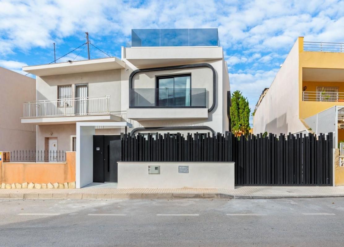 Venta de villa en Pilar de la Horadada