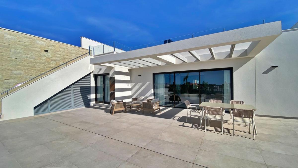 Venta de villa en Mutxamel