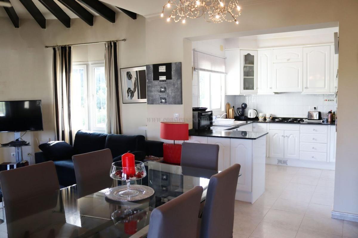 Venta de villa en Murla
