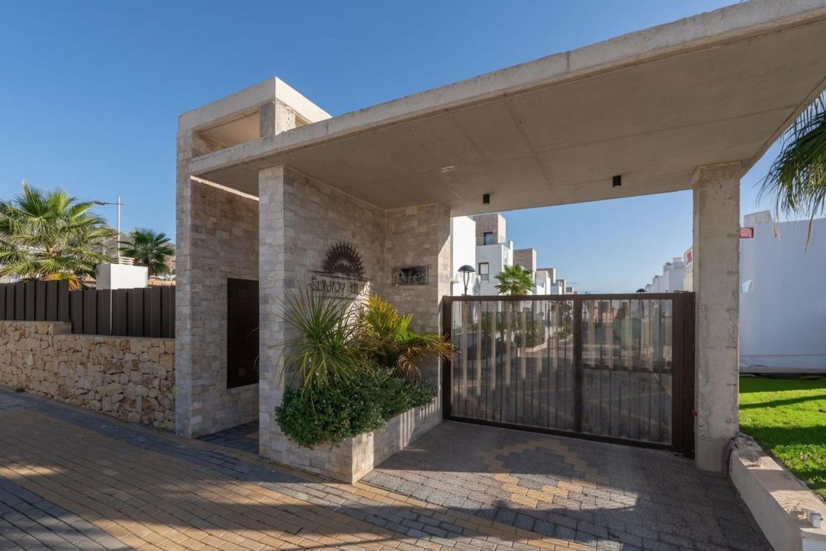 Venta de villa en Finestrat