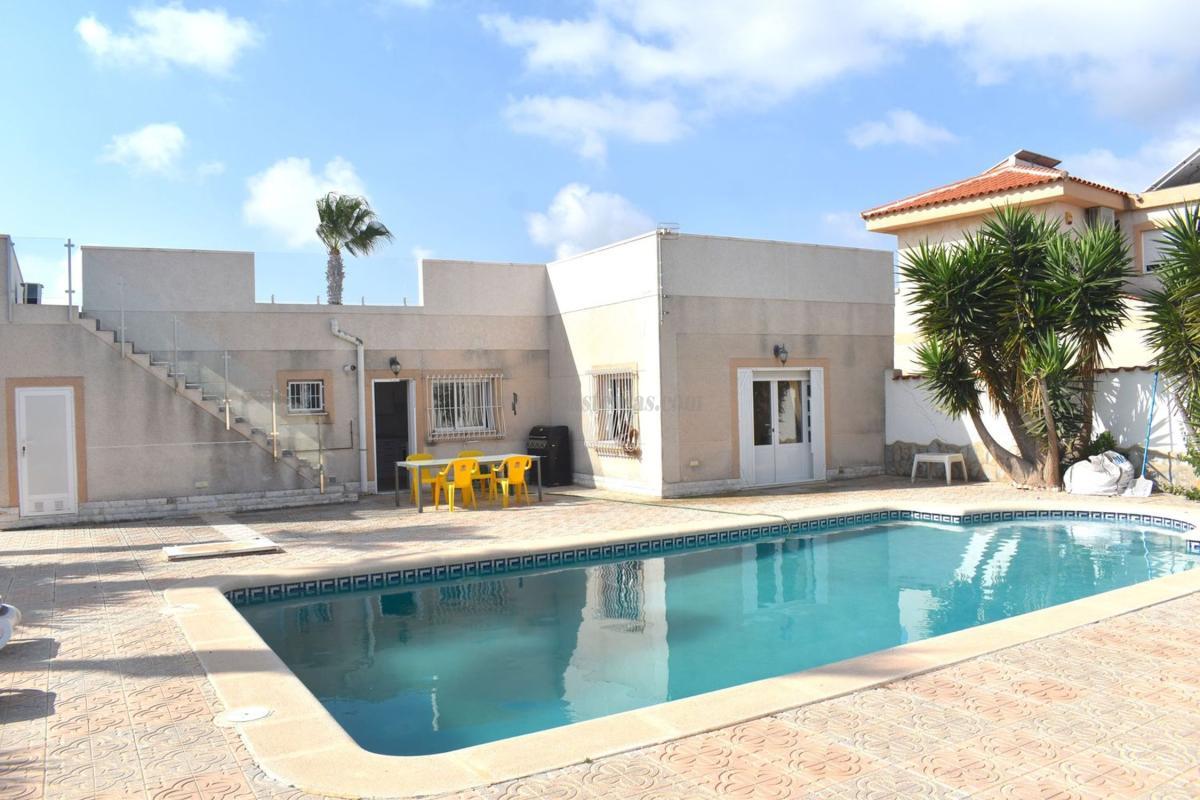 Venta de villa en San Fulgencio