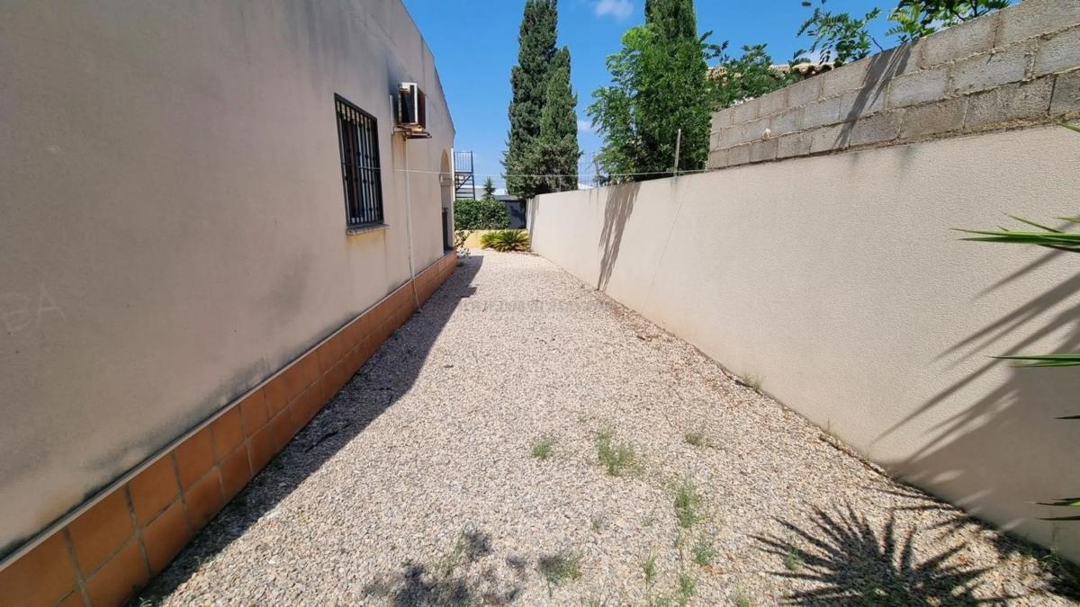 Venta de villa en Guardamar del Segura