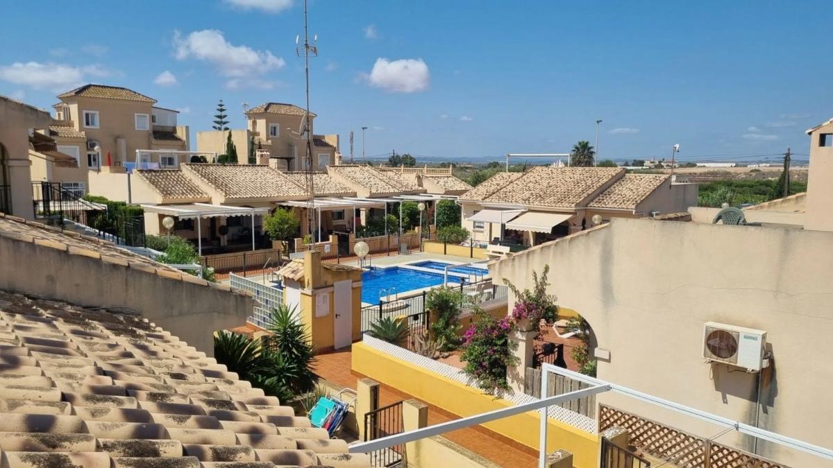 Venta de villa en Guardamar del Segura