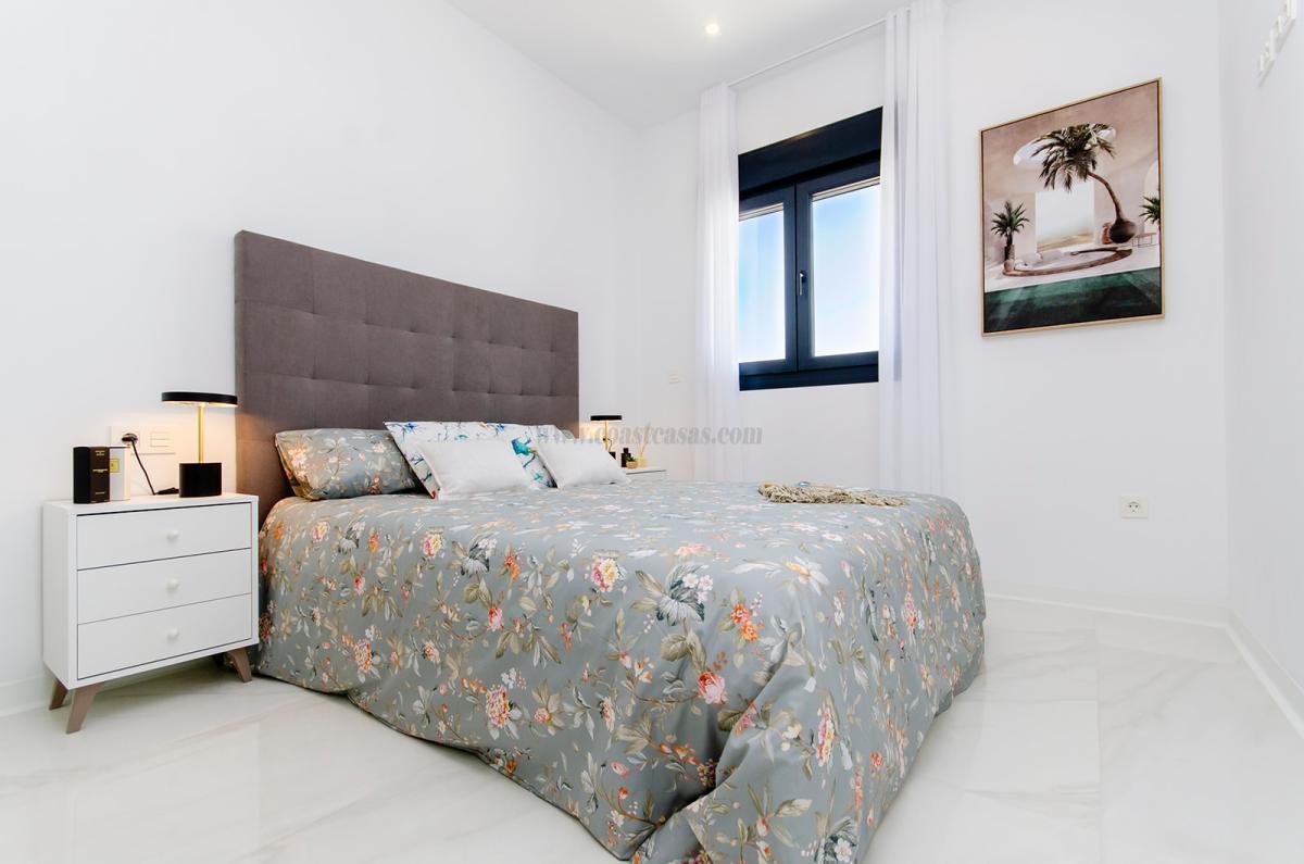 Venta de villa en Orihuela