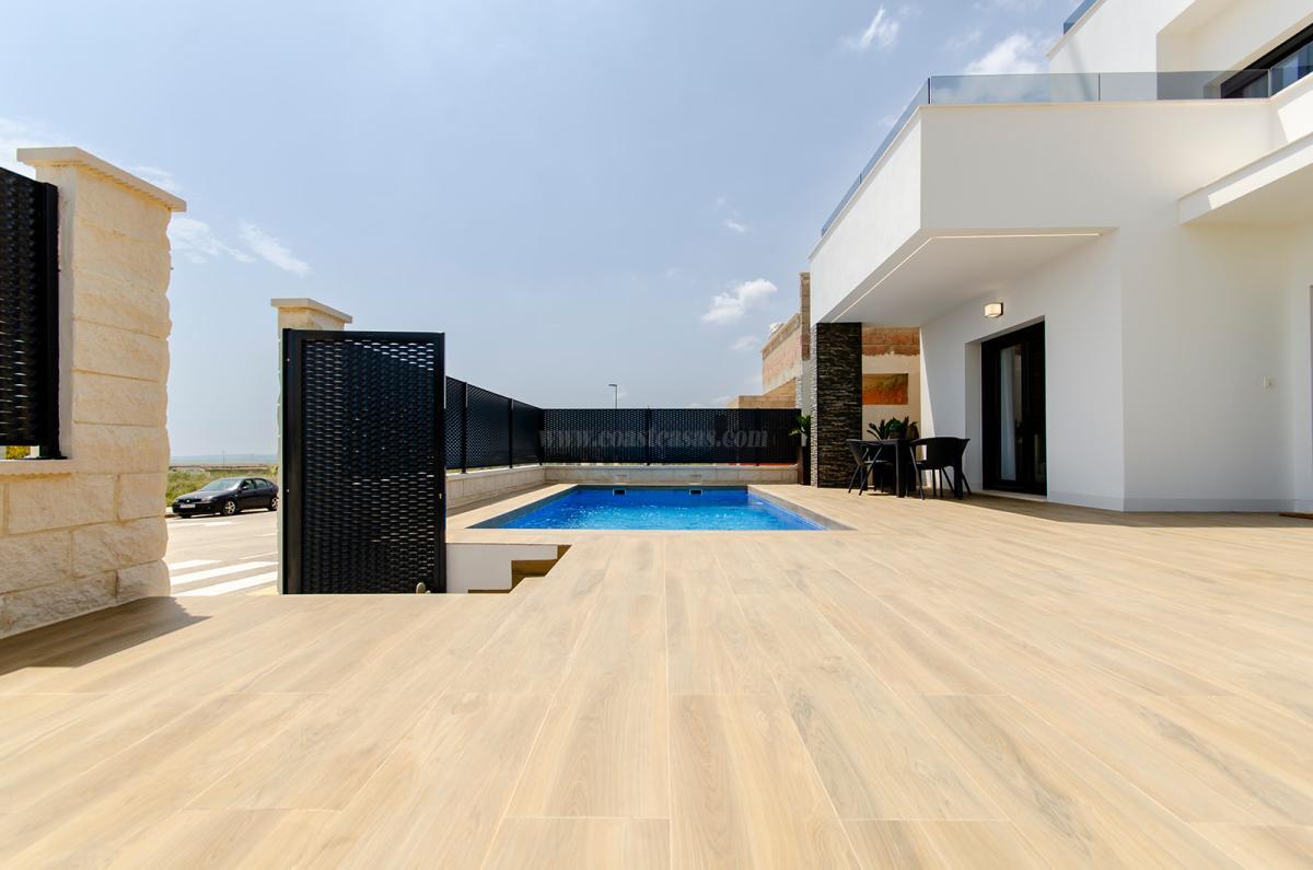 Venta de villa en Orihuela