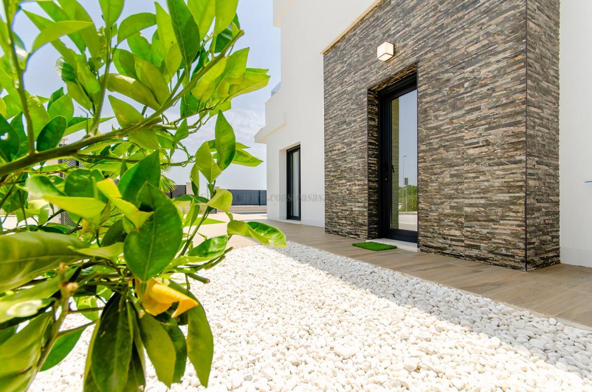 Venta de villa en Orihuela