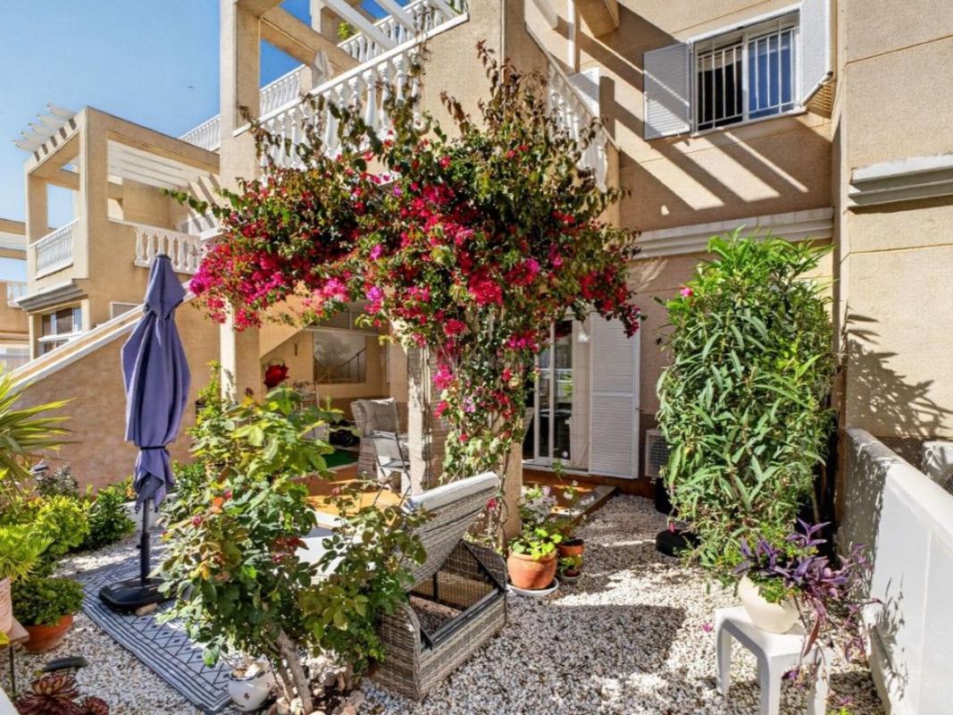 Venta de villa en Orihuela