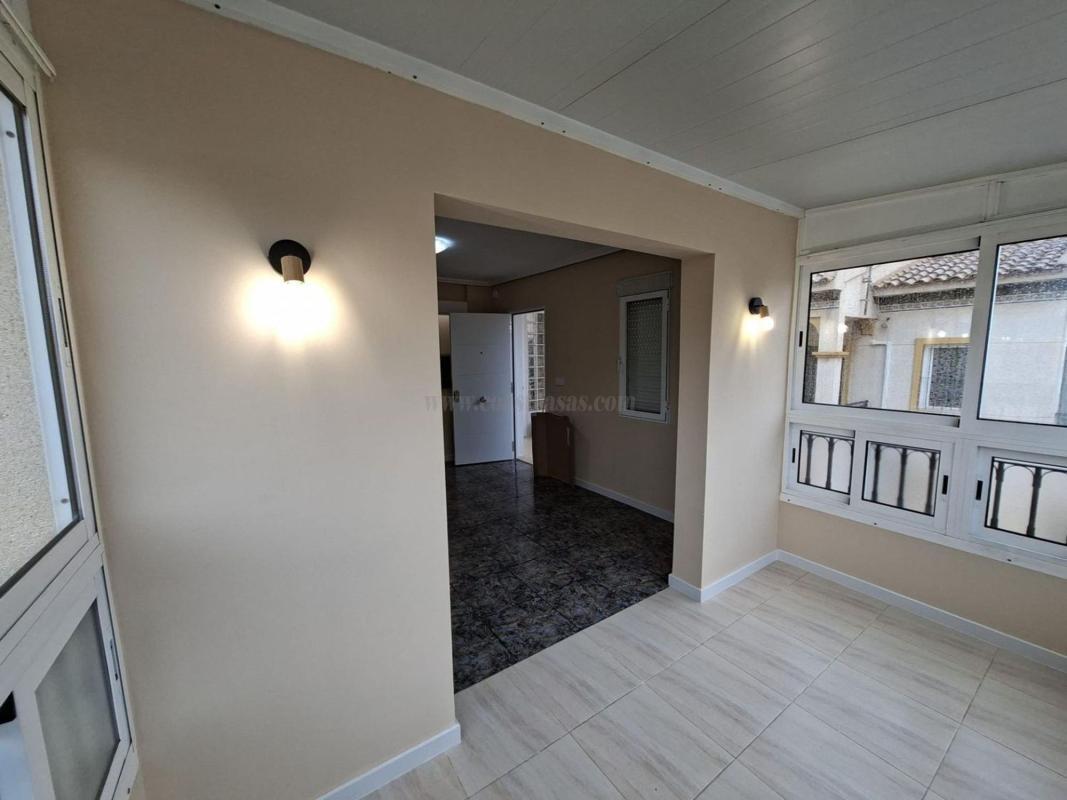 Venta de villa en Orihuela