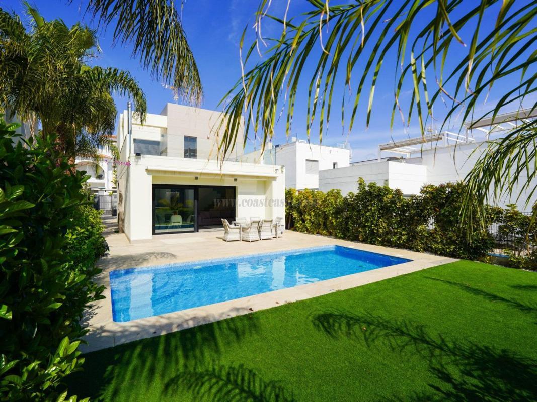 Venta de villa en Rojales