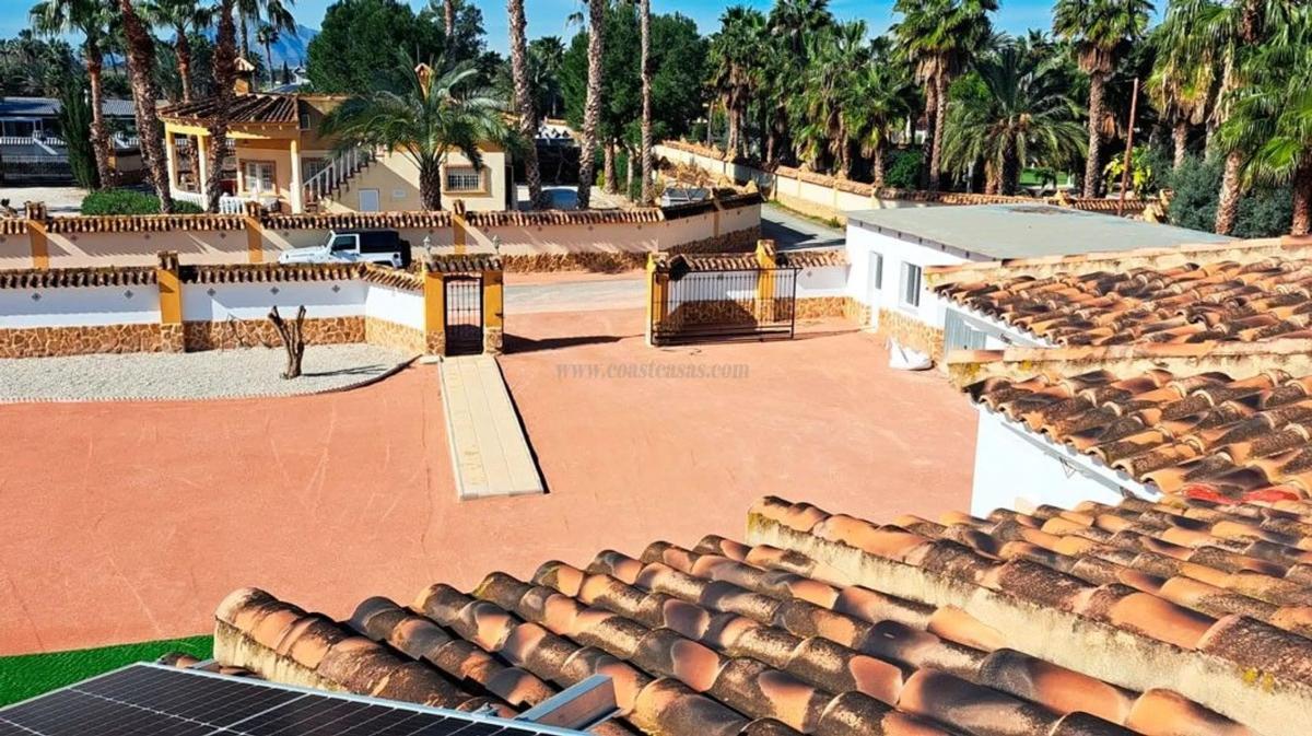 Venta de villa en Catral
