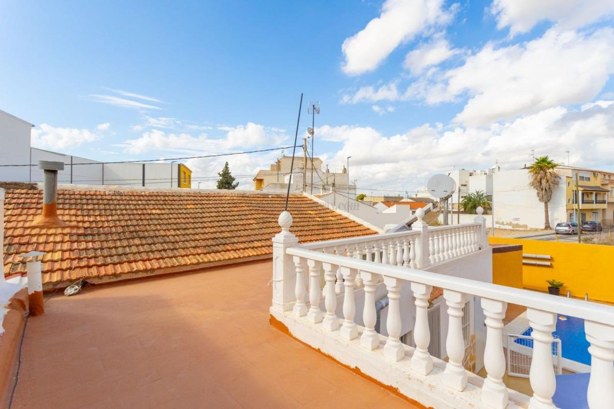 Venta de  en Los Montesinos