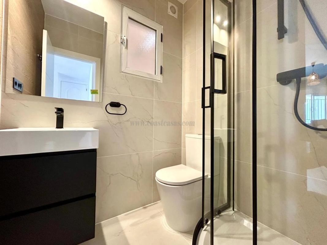 Venta de villa en Orihuela