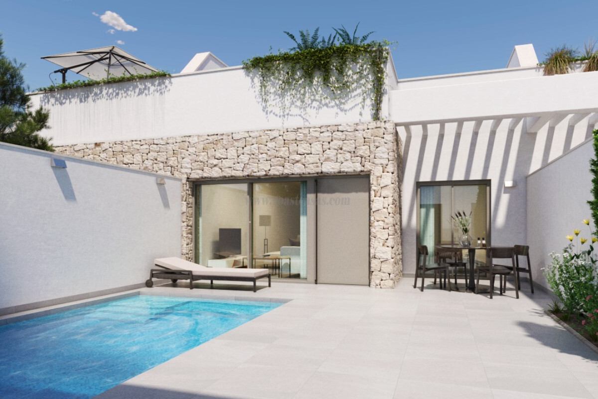 Venta de villa en Pilar de la Horadada