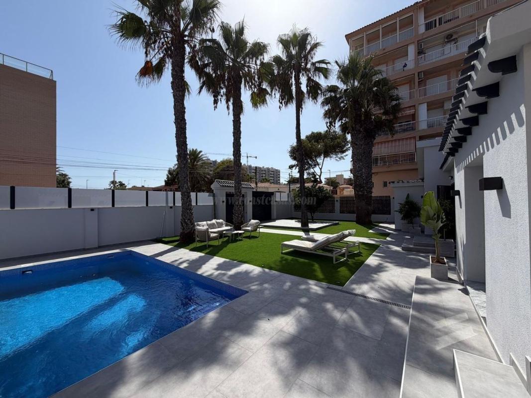 Venta de villa en Torrevieja