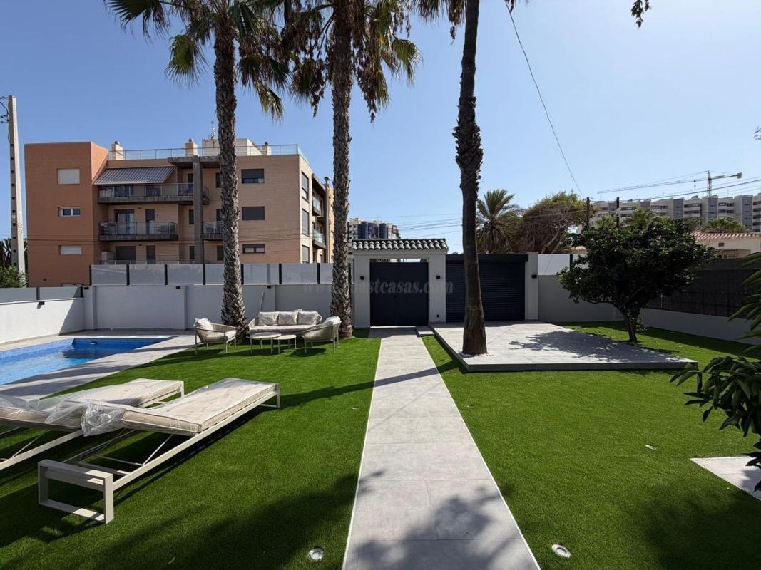 Venta de villa en Torrevieja