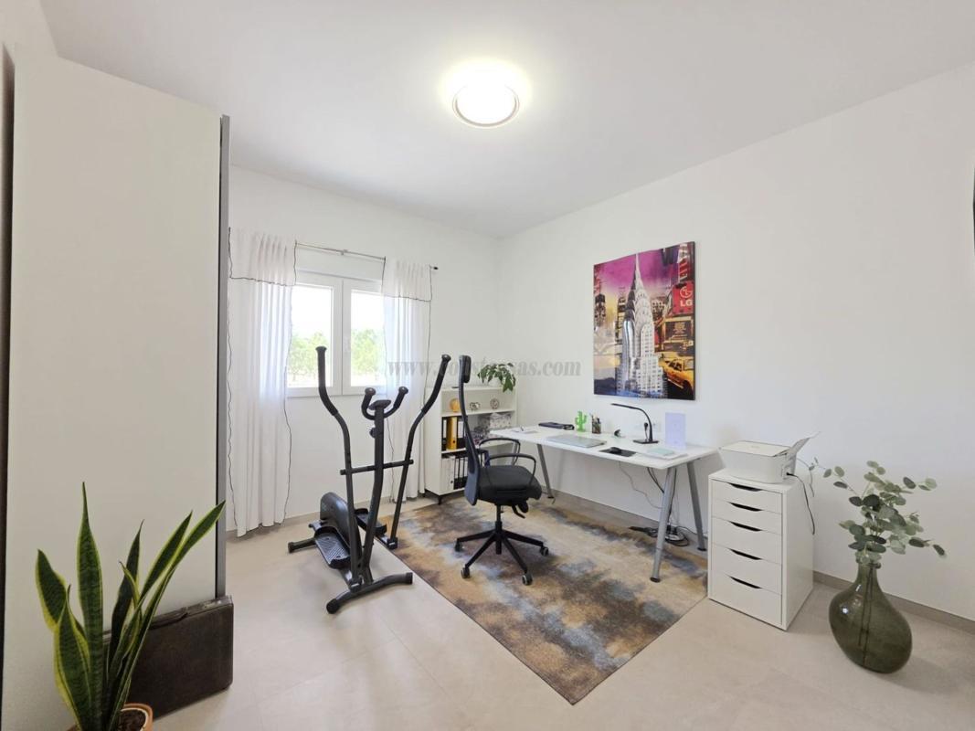 Venta de villa en Pinoso