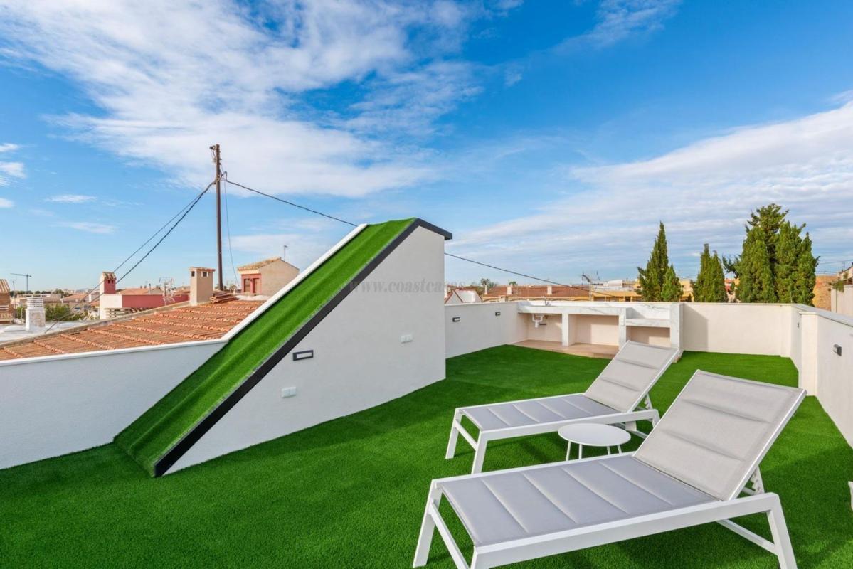 Venta de villa en Pilar de la Horadada
