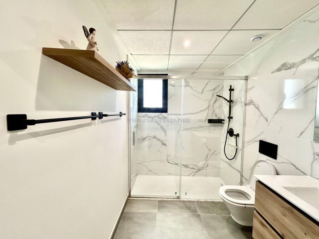 Venta de villa en Orihuela