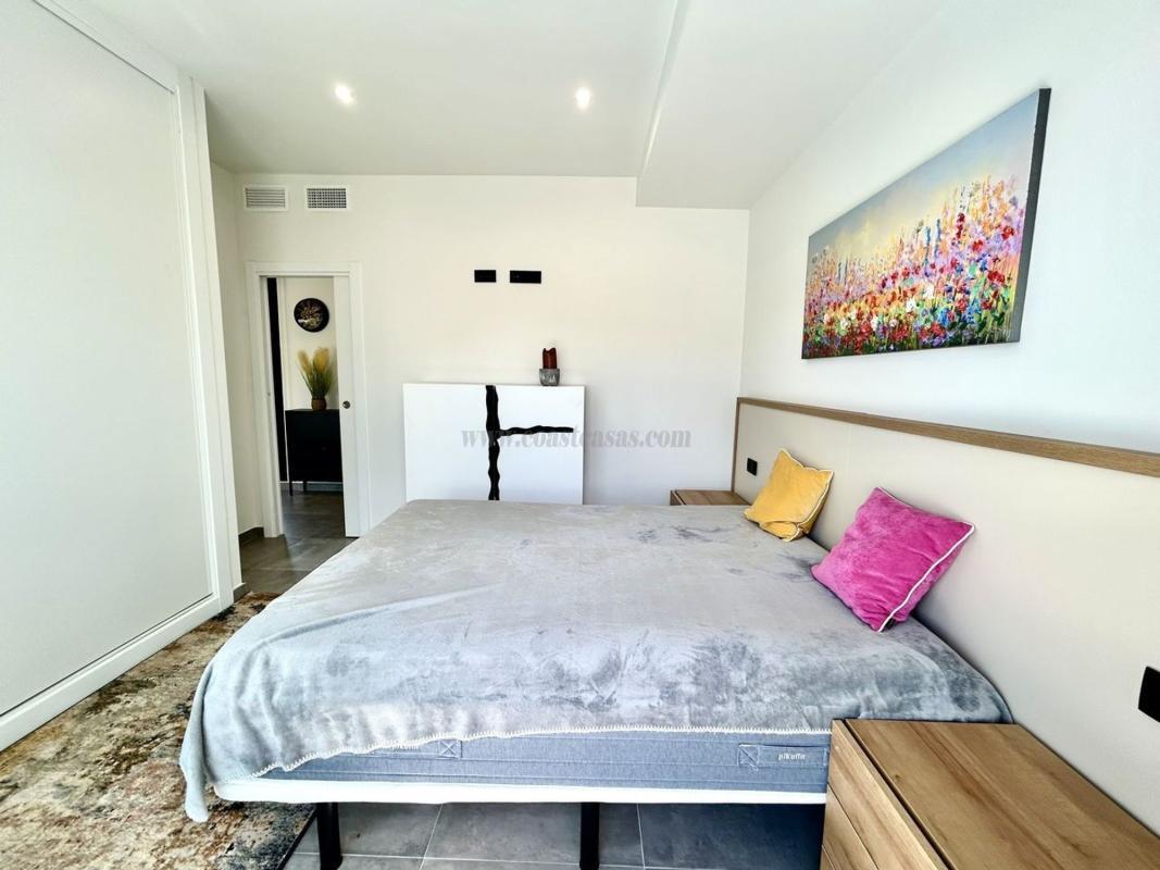 Venta de villa en Orihuela