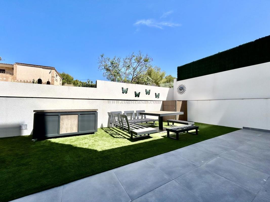 Venta de villa en Orihuela