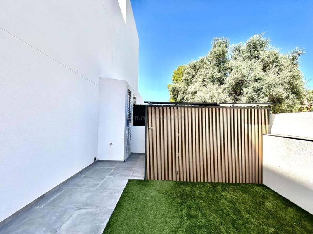 Venta de villa en Orihuela