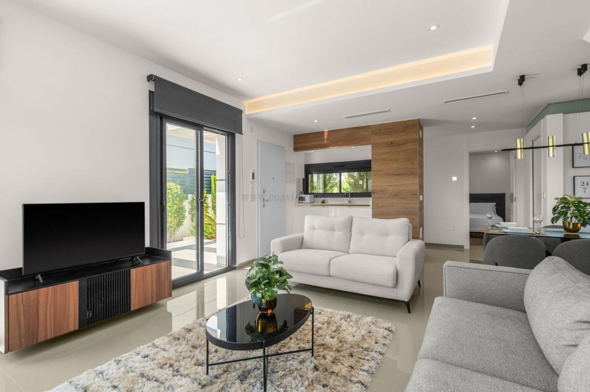 Venta de villa en Rojales