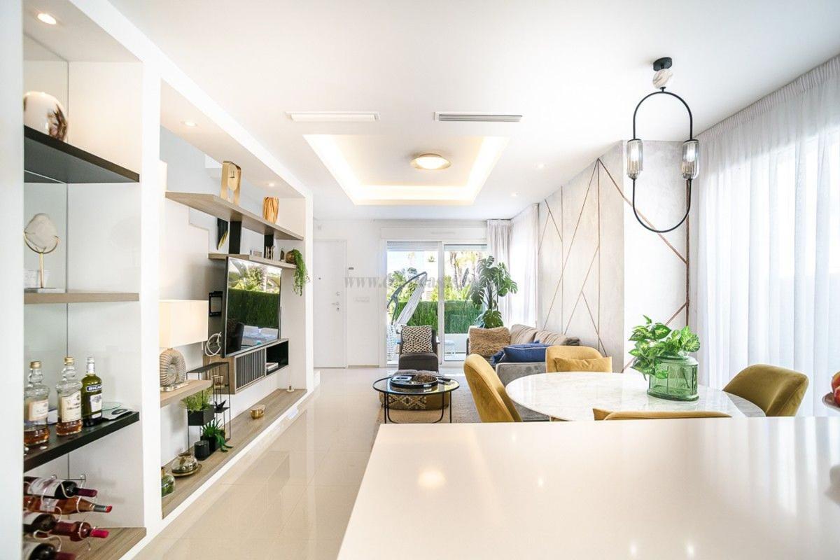 Venta de villa en Rojales