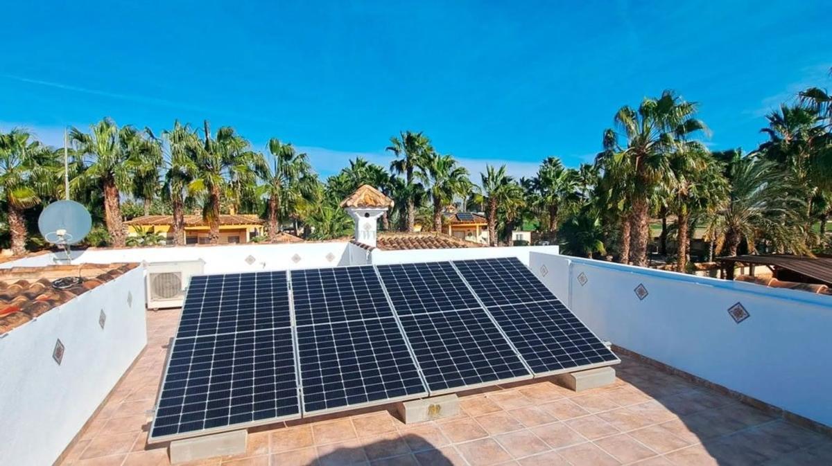 Venta de villa en Catral