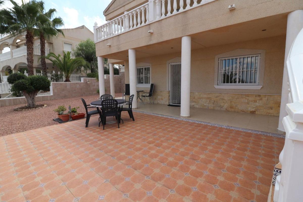 Venta de villa en Algorfa