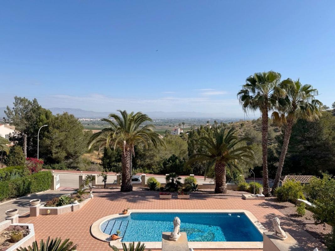Venta de villa en Algorfa