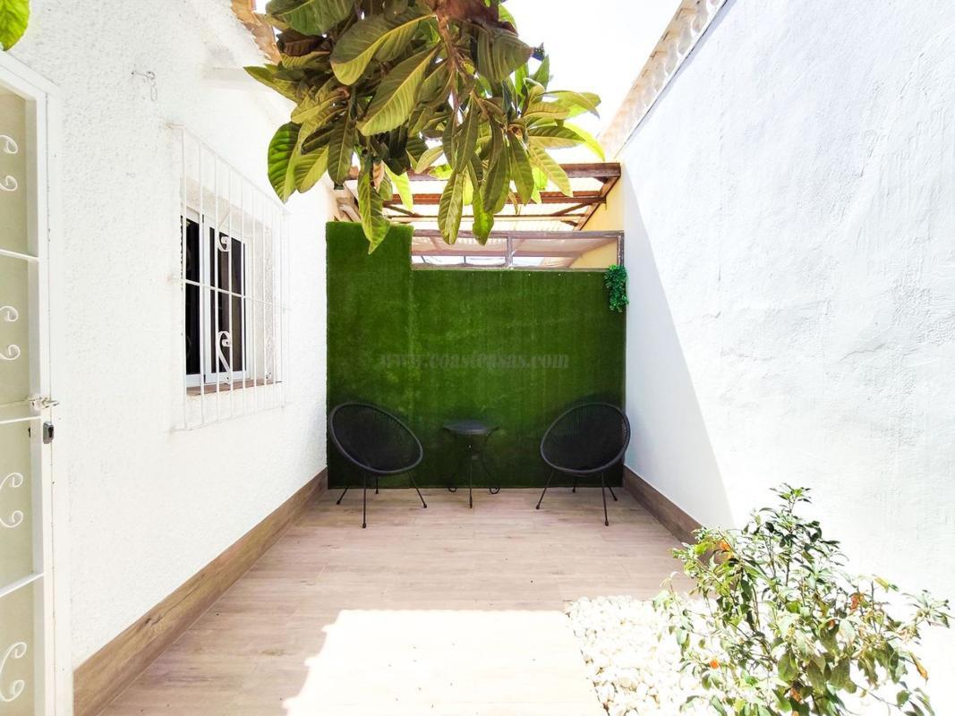 Venta de villa en Orihuela