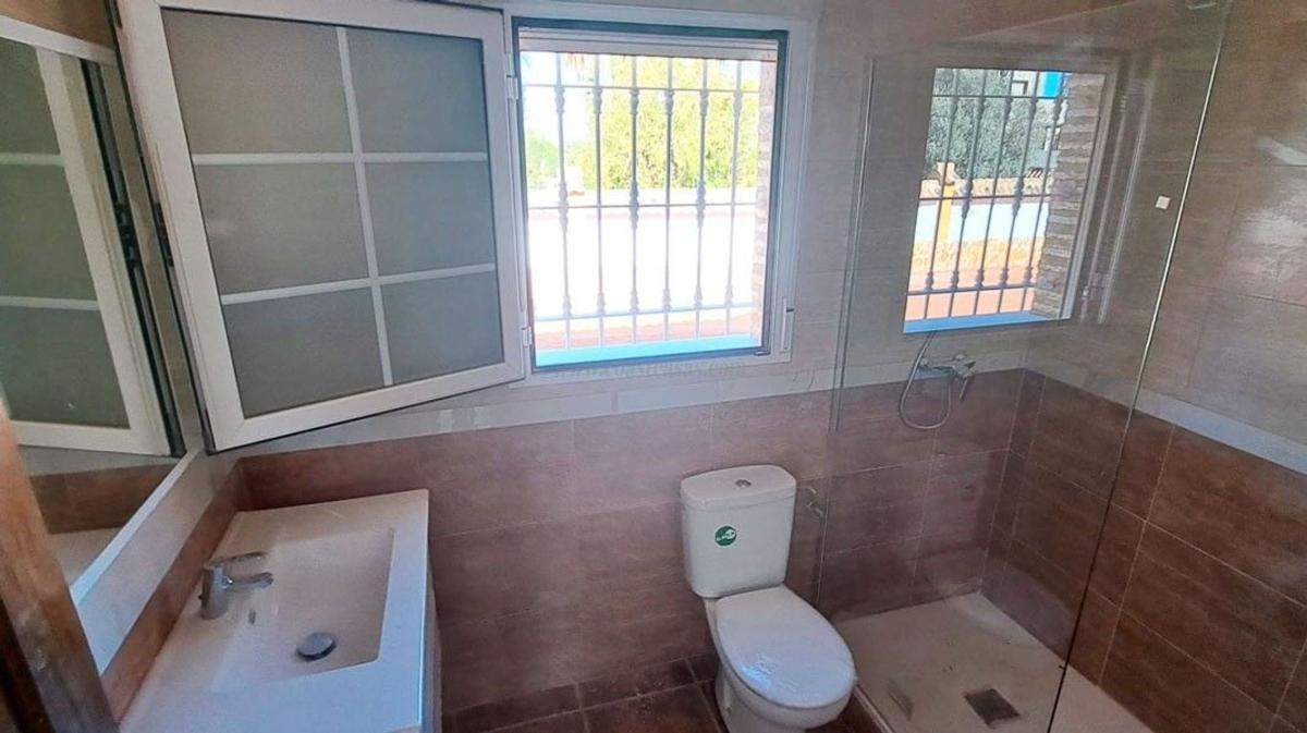 Venta de villa en Catral