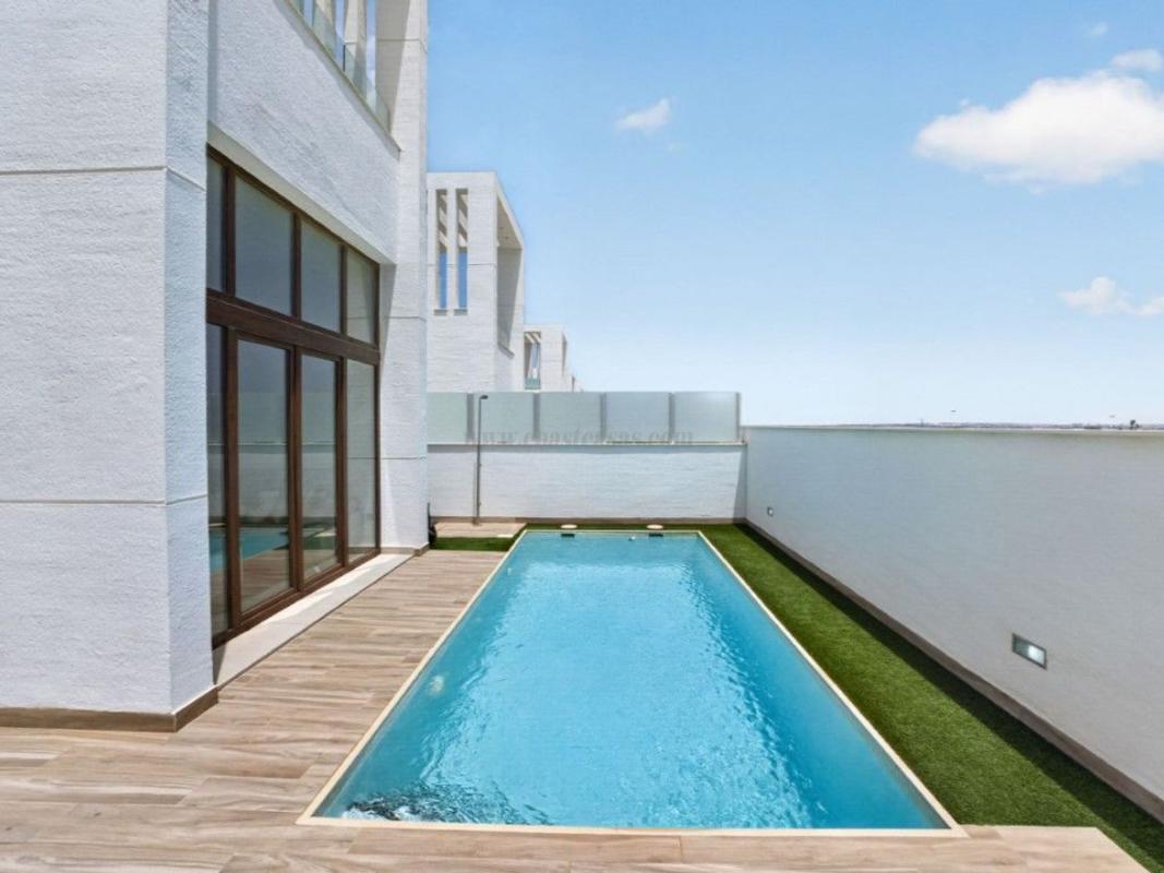 Venta de villa en Torrevieja