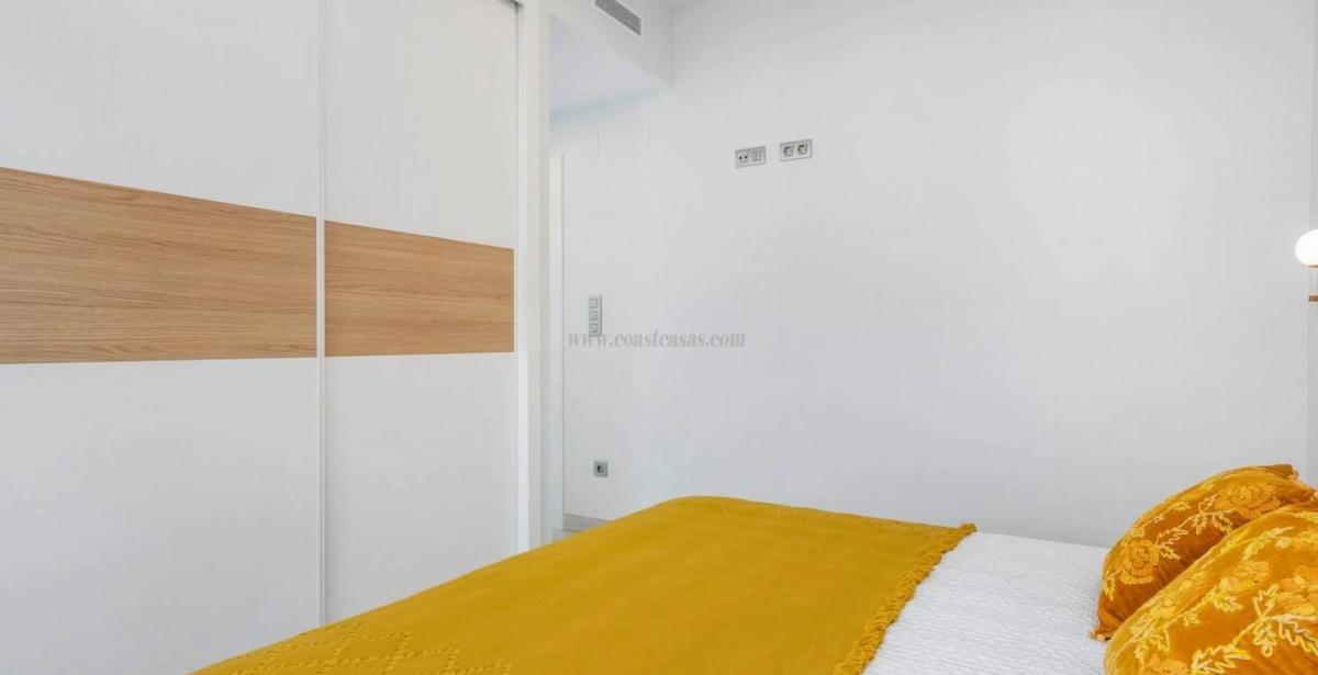 Venta de villa en Rojales