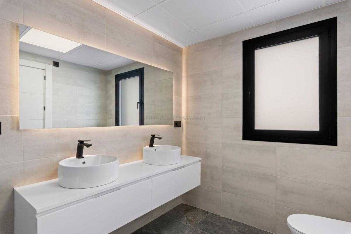 Venta de villa en Pilar de la Horadada