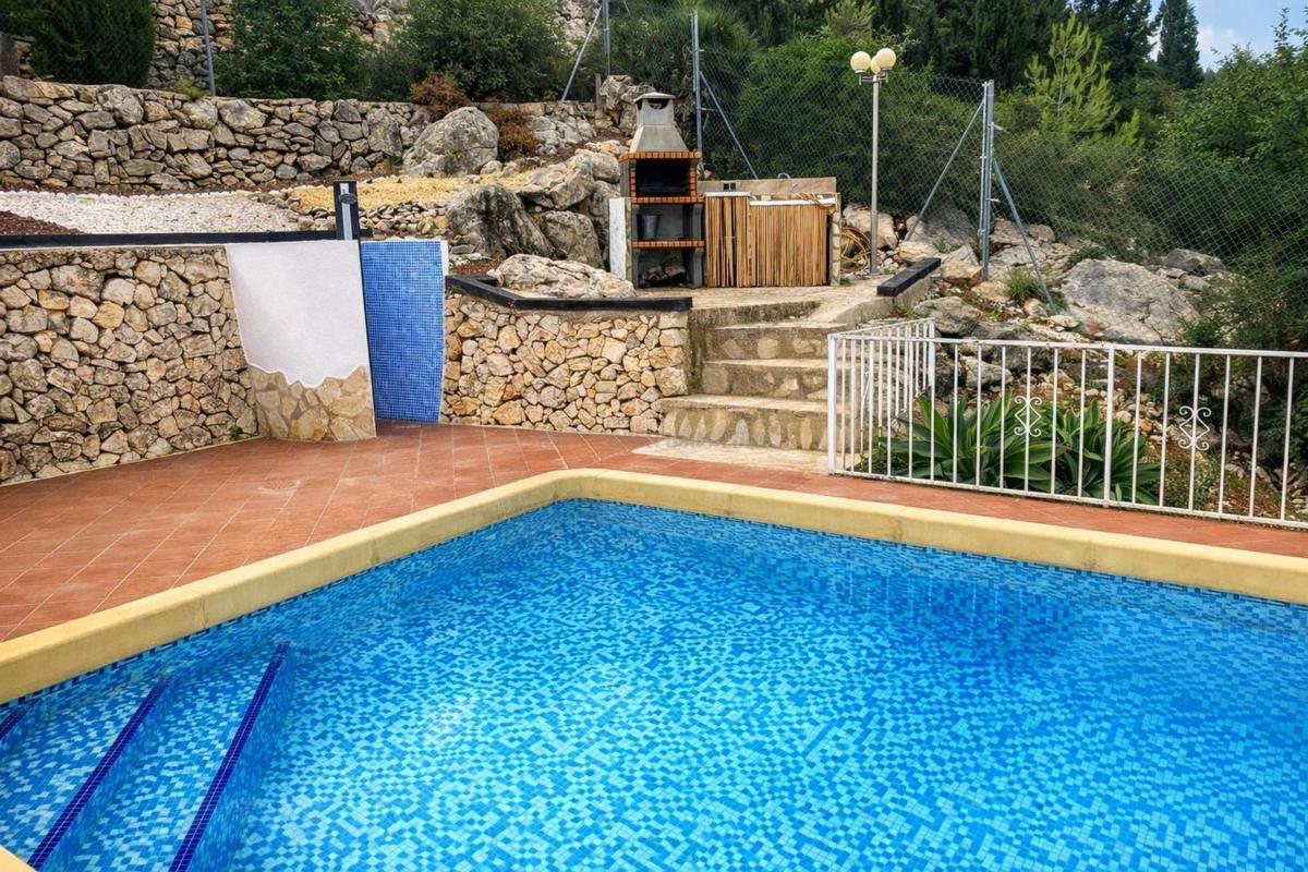 Venta de villa en Sella
