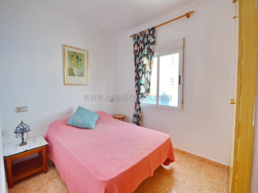 Verkoop van kleine villa in Orihuela Costa
