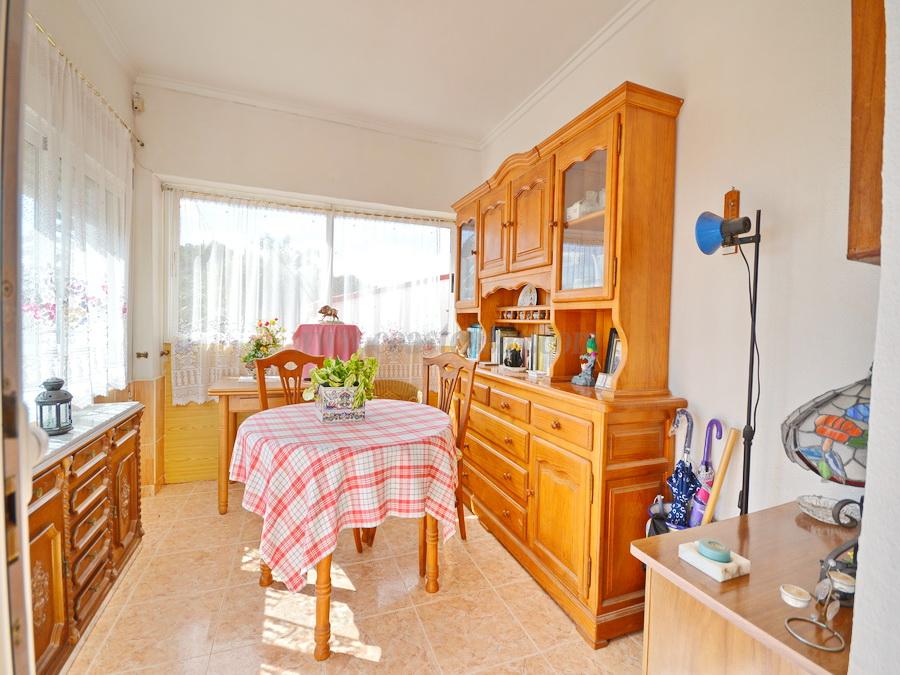 Verkoop van kleine villa in Orihuela Costa