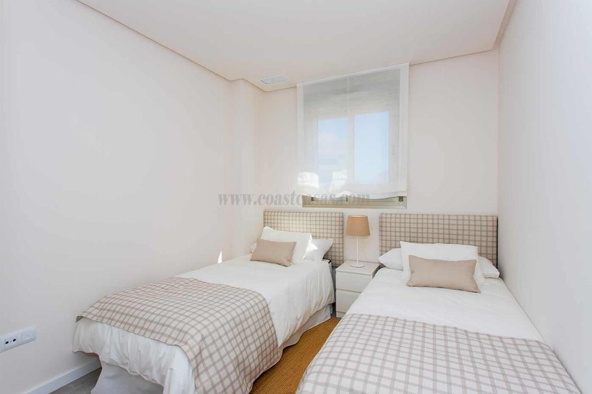 Продажа от

 Апартаменты на Orihuela Costa