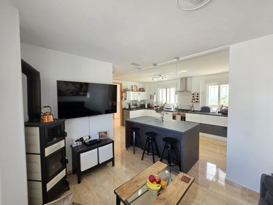 Venta de villa en Pinoso